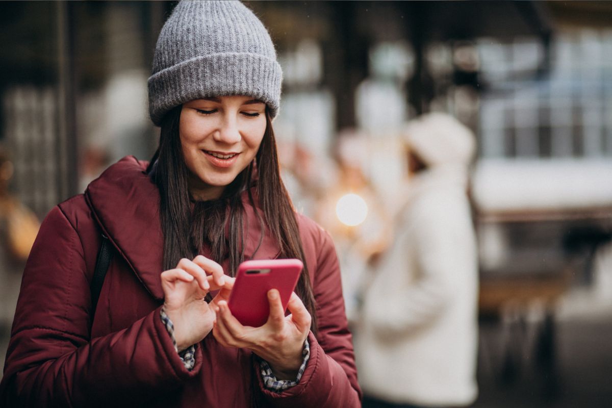 how do i replace my free government phone