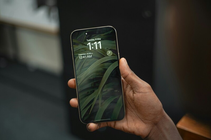 How to get free government iPhone 14 Pro Max