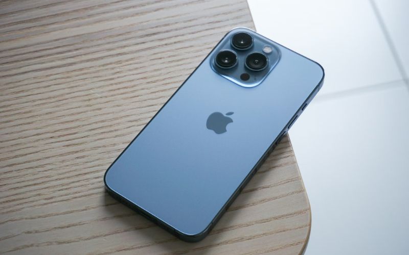 free iPhone 13 Pro Max with Medicaid