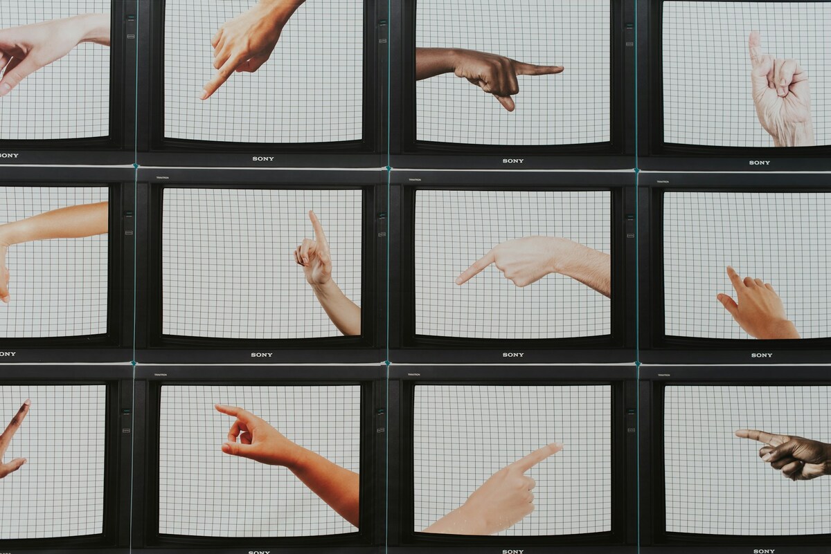 how long does it take to learn sign language