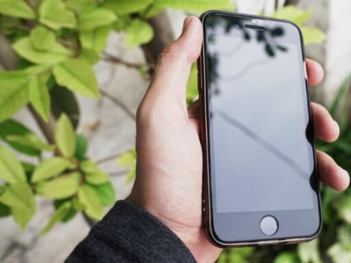 how to clear cache on iphone