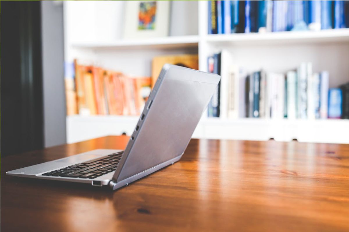 how to screenshot on chromebook