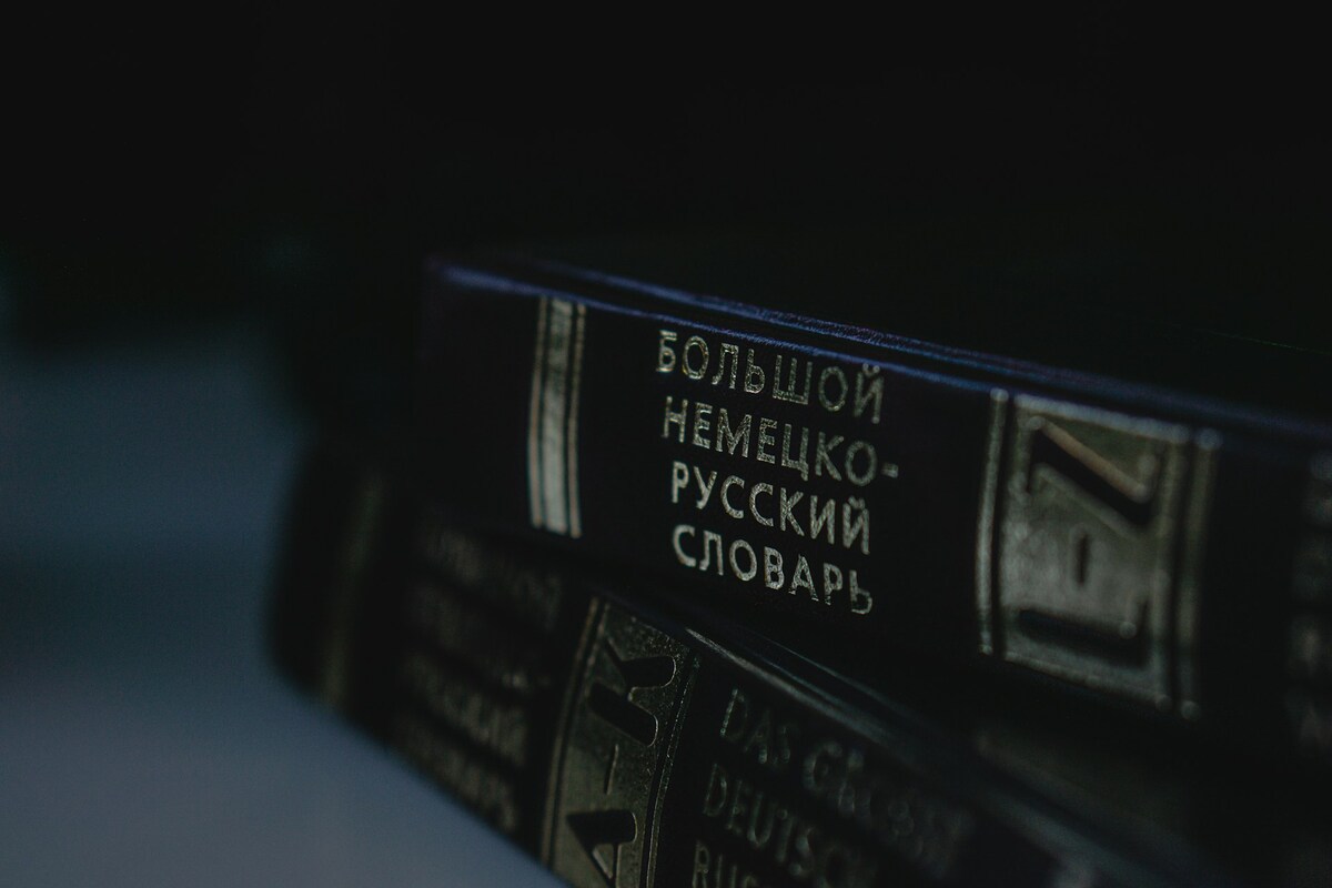 is russian hard to learn