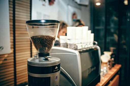 how to clean a coffee grinder