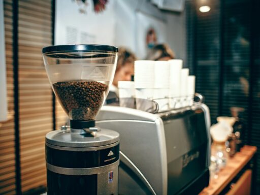 how to clean a coffee grinder