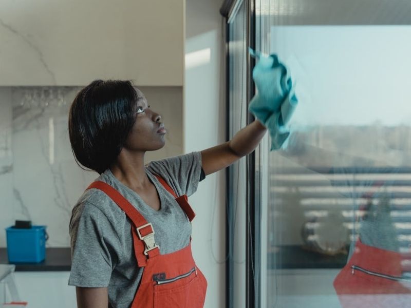How to clean window screens without removing