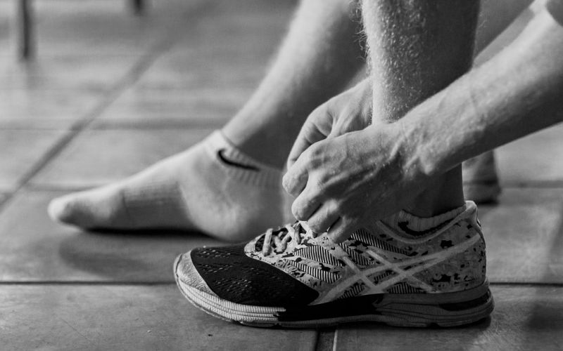 how to stop shoes from blistering heel