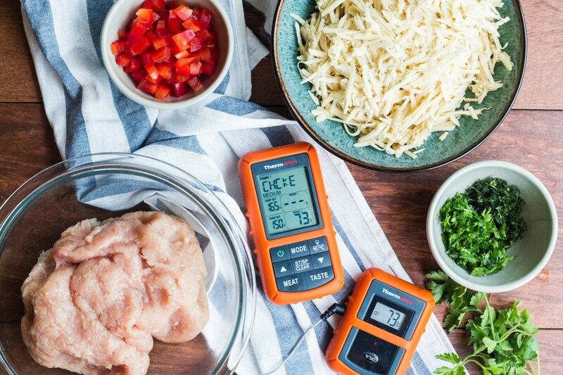 How to use a digital meat thermometer?