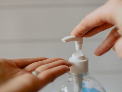 does hand sanitizer expire