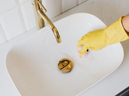 how to clean a sink drain