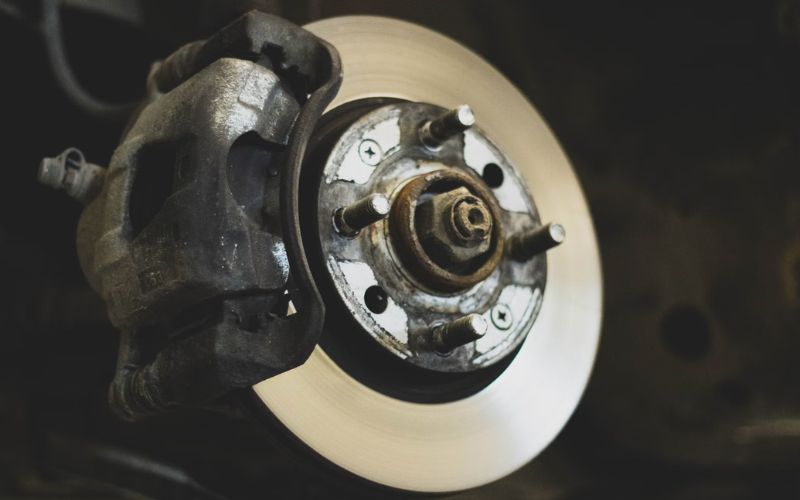 how much does it cost to fix squeaky brakes