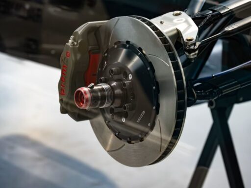 how to fix squeaky brakes