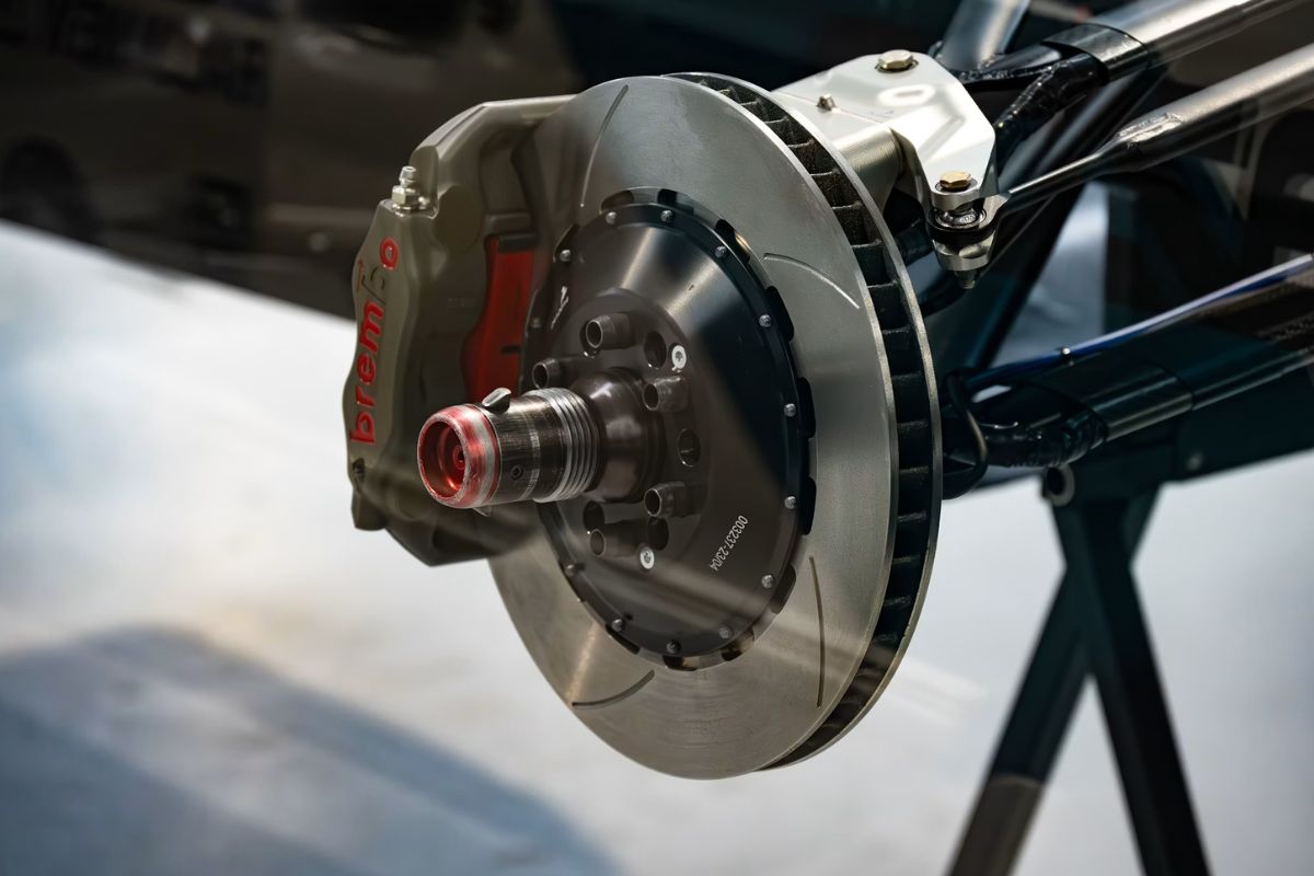 how to fix squeaky brakes