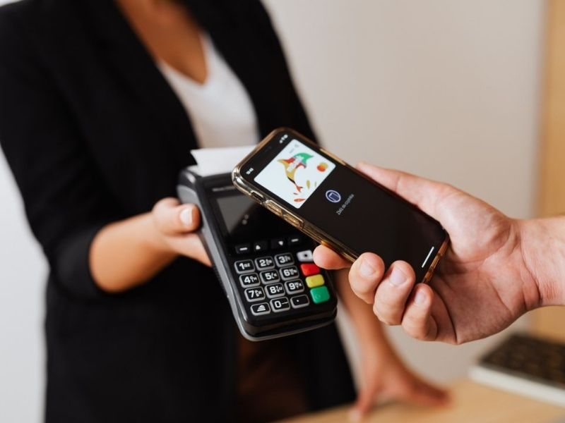 does walmart take apple pay