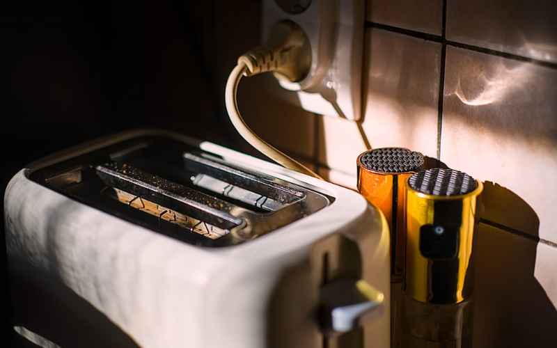 how to clean the inside of a toaster