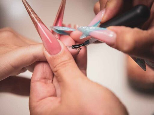 how to remove gel nail polish