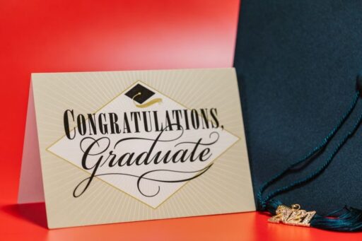 what to write in a graduation card with thoughtful message ideas for every graduate