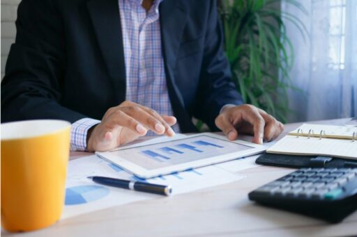 best-tablet-for-business-featured
