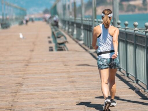 How many steps are in a mile to walk with average estimates and easy conversions