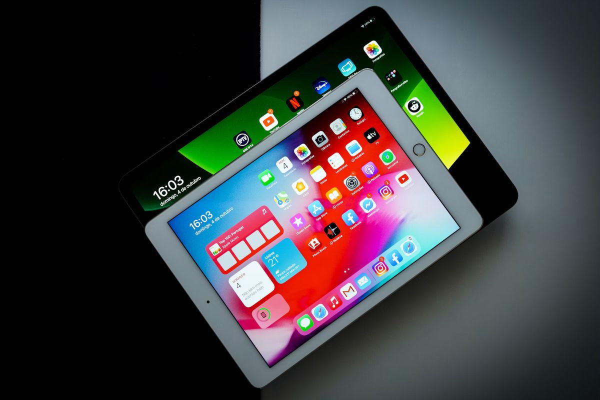 ipad-vs-android-tablet-featured