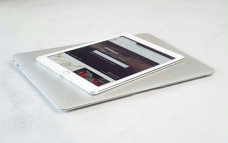 what's the difference between an ipad and a tablet